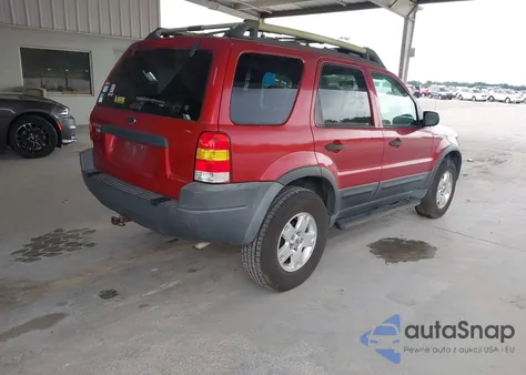 2003 Ford Escape Xlt из США, поврежденный, VIN 1FMYU03173KD91910